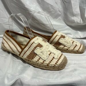 Tory Burch Shaw Espadrille slip on logo flats size 9.5…. FITS LIKE A 8-8.5